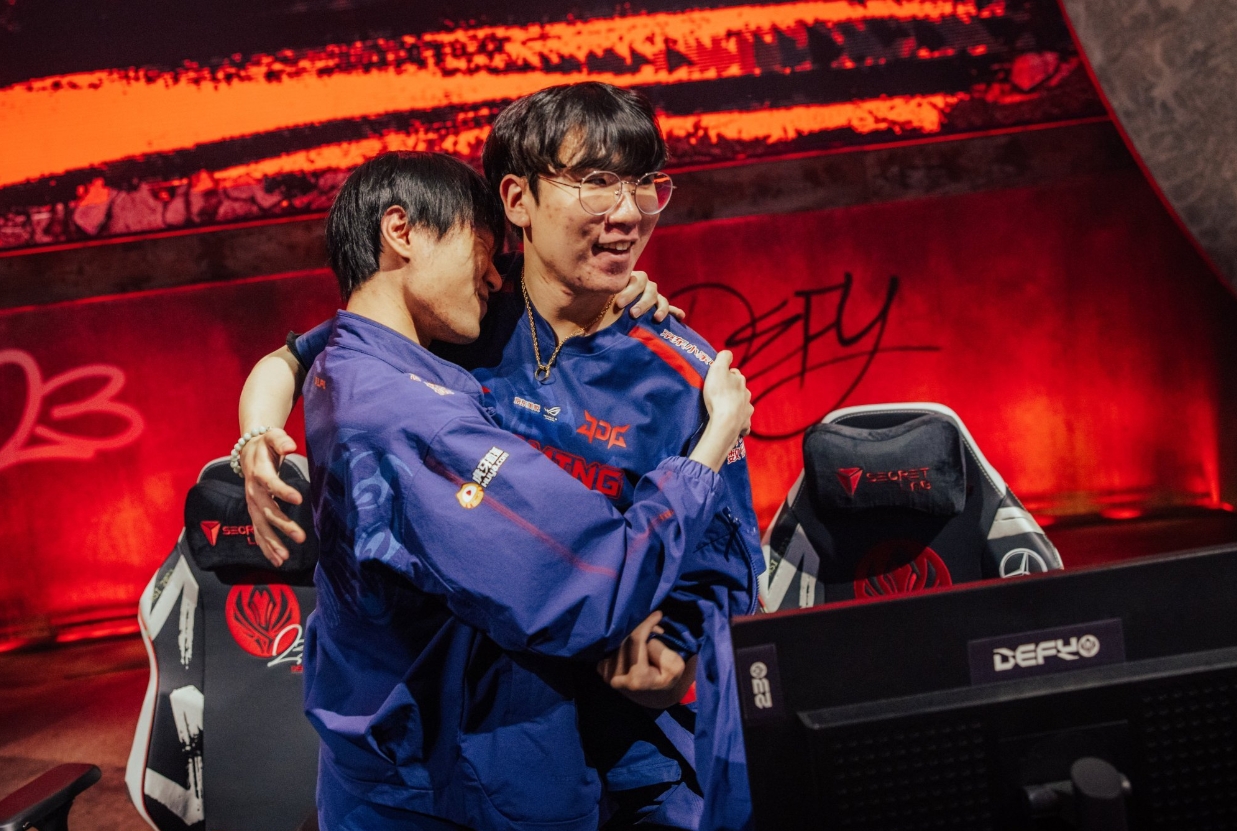 LOL英雄联盟赛事指南-Rogue完胜PSG，Knight2统治全场的简单介绍