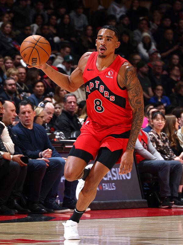 国王力克猛龙，艾顿高光表现