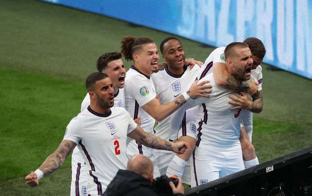 英格兰与挪威激战，难以分出胜负的简单介绍