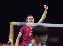 LOL英雄联盟投注竞猜-包含CLG轻取SBTC，CoreJJ惊艳世界的词条