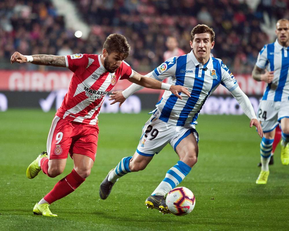 伯恩利队遭受连败，球队士气低迷的简单介绍