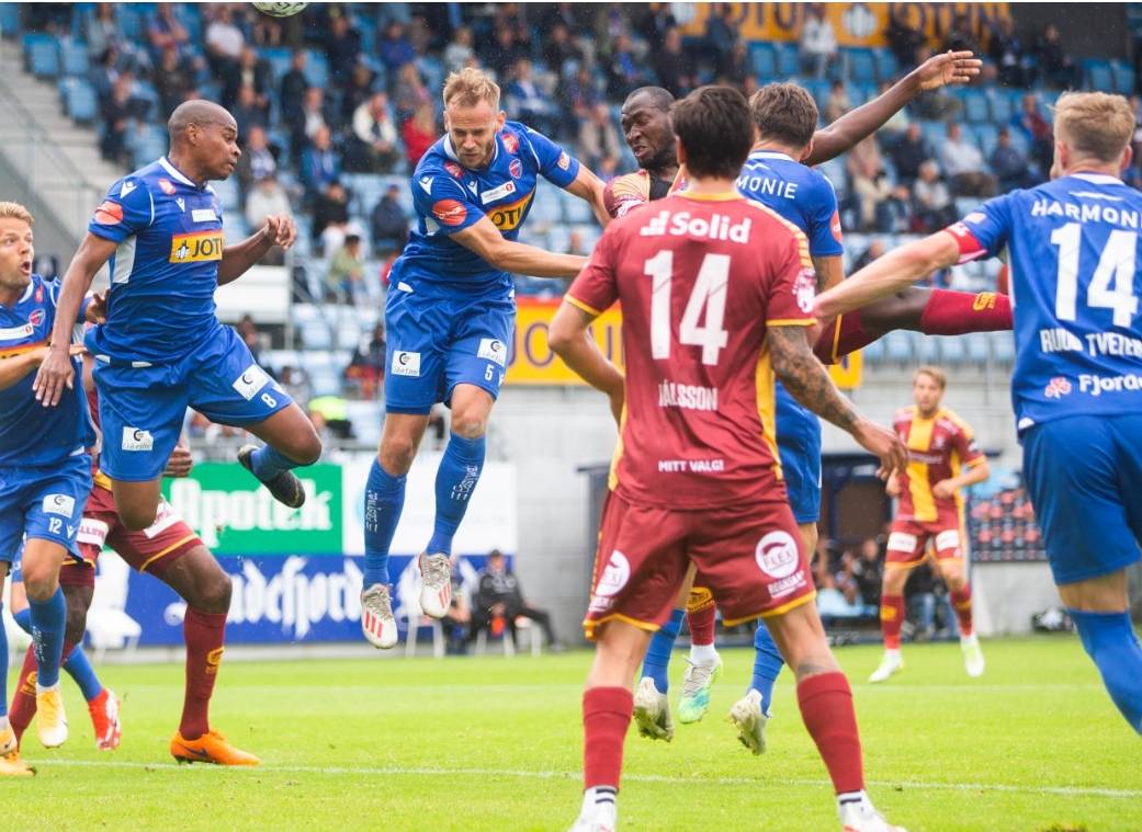 关于挪威主场险胜北马其顿,晋级机会蒙上阴影的信息 关于挪威主场险胜北马其顿,晋级机会蒙上阴影的信息