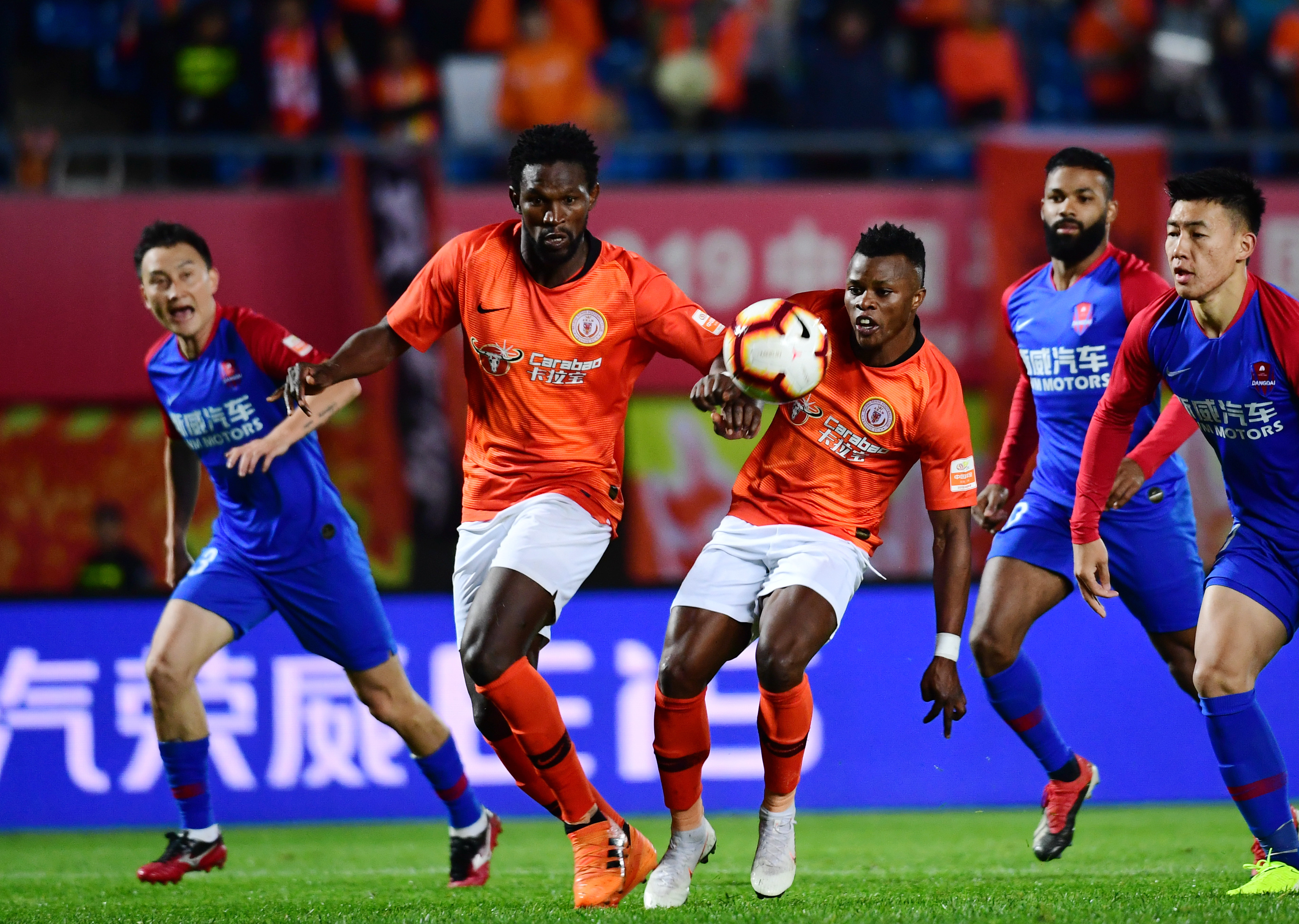 LOL英雄联盟赛事指南-波尔多客场全身而退，保级前景堪忧的简单介绍