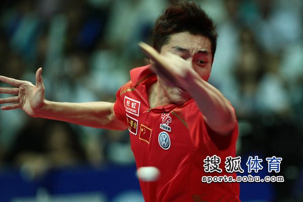 包含德国队鏖战英格兰队，许昕关键制胜的词条