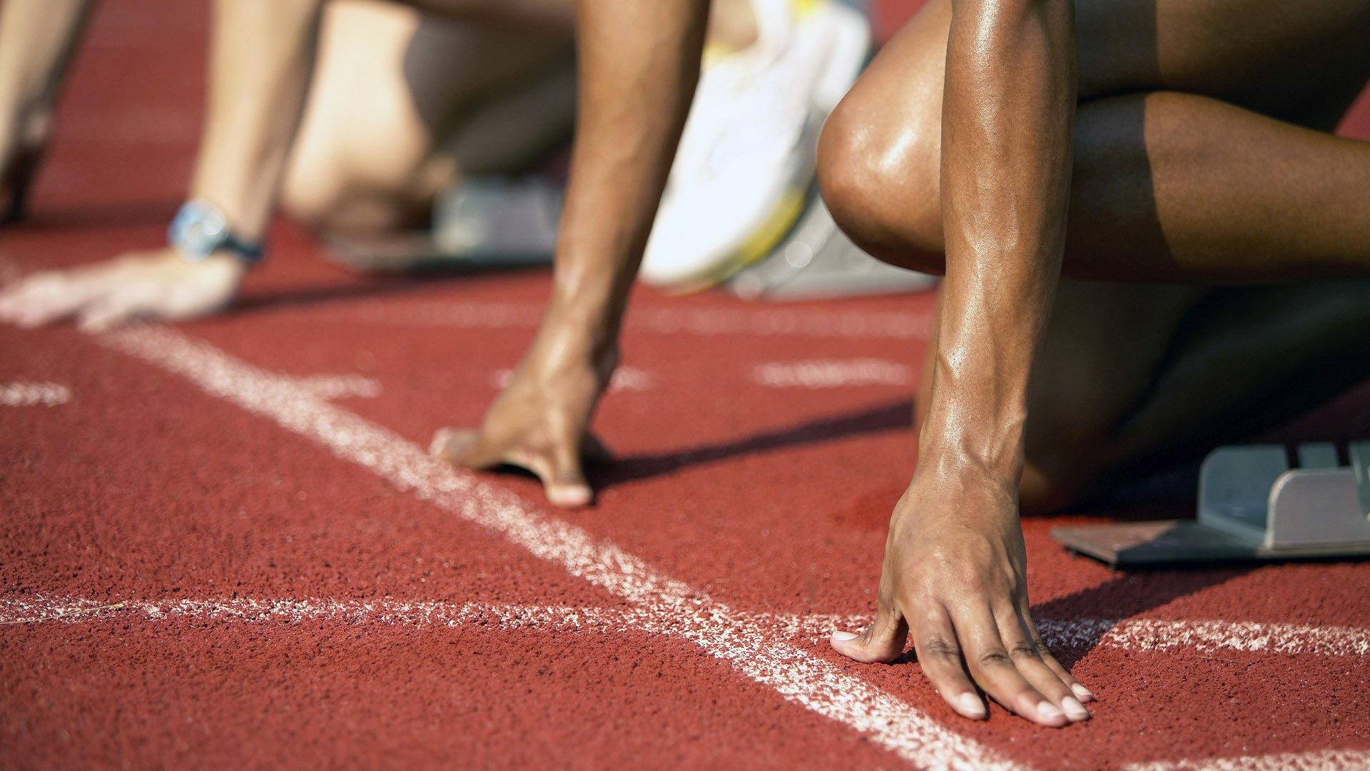 孤勇者之夜，青岛完胜雷霆，利拉德一球定乾坤